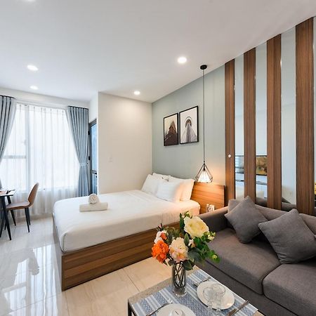 Elysium Cbd Rivergate Apartment - Pool - Free 4G Sim For 3 Nights 胡志明市 外观 照片