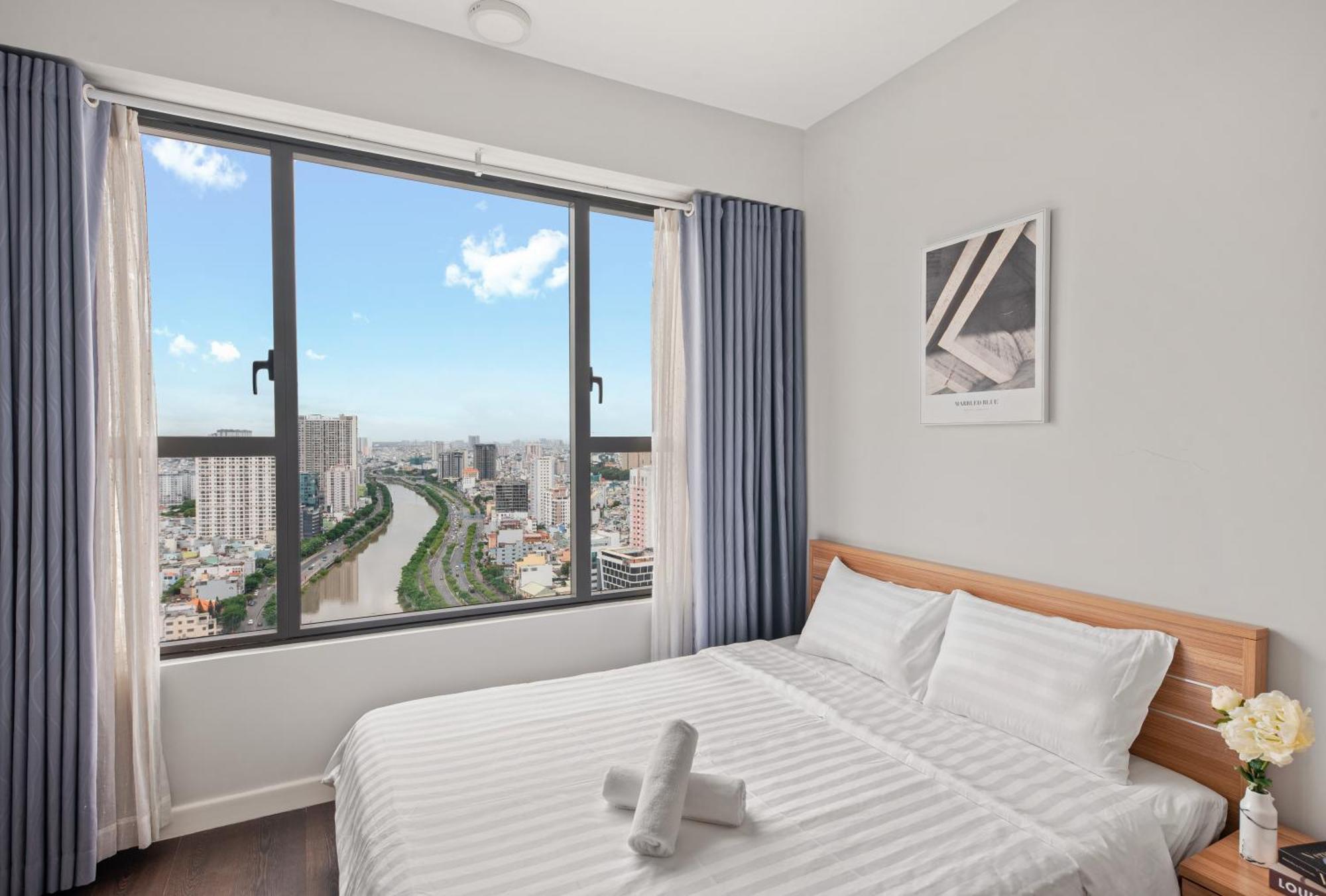 Elysium Cbd Rivergate Apartment - Pool - Free 4G Sim For 3 Nights 胡志明市 外观 照片